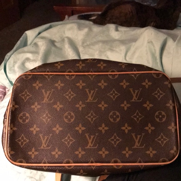 Louis Vuitton Palermo PM. - Picture 3 of 8